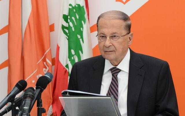الرئيس اللبناني يطلب تأمين احتياجات البلدات المحاصرة بالثلوج وفتح الطرق المقطوعة