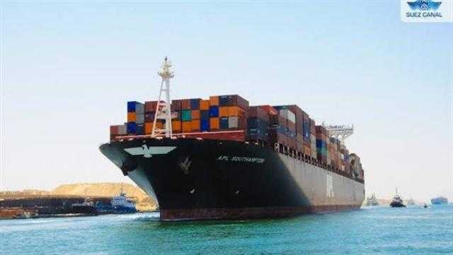 موانئ بورسعيد تتداول 24 سفينة حاويات وبضائع عامة
