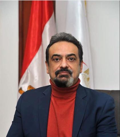 الدكتور حسام عبدالغفار 