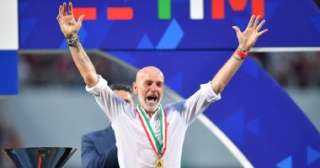 سرقة ميدالية بيولى بعد تتويج ميلان بالدوري الإيطالي