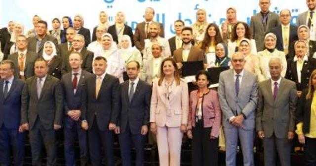 جامعة المنصورة تفوز بالمركز الأول بجوائز وزارة التخطيط لمبادرة شباب من أجل التنمية