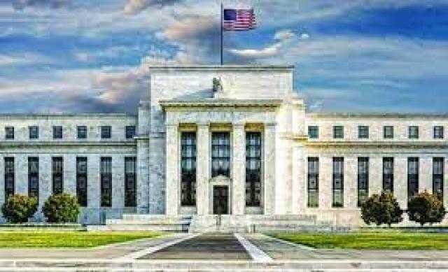 الاحتياطي الفيدرالي يتجه لمزيد من رفع الفائدة على ودائع البنوك